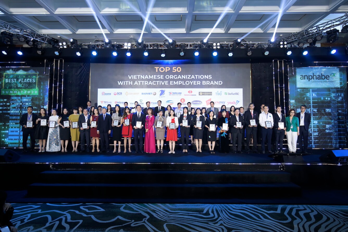 Vietravel vinh dự lần thứ 3 đạt Top 50 doanh nghiệp Việt tuyển dụng hấp dẫn